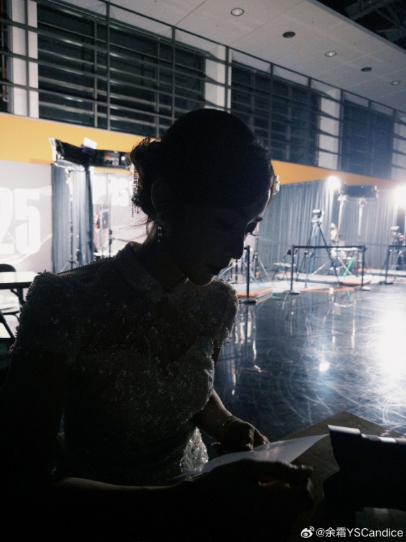 TES官方：Rookie成为自由人正式断开连接